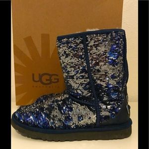 💥sale!💥blue sequin UGG boots short sparkles